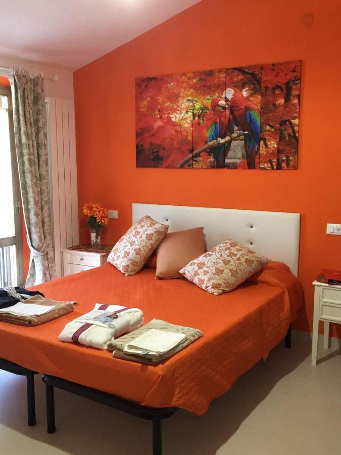 Pousada Copacabana Praia - Affittacamere - Casa Vacanza A Porto SantʼElpidio Exterior foto
